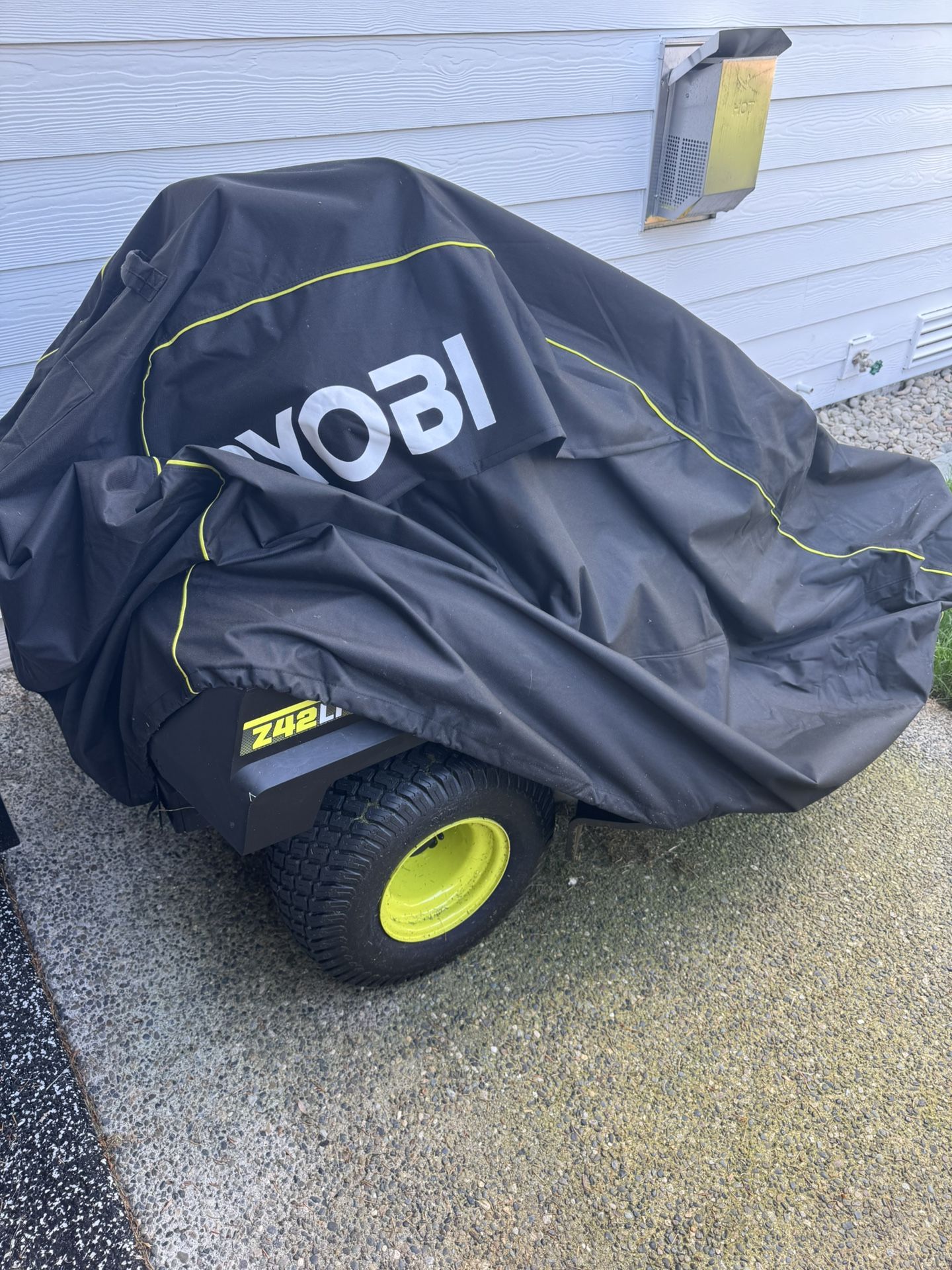 Ryobi Z42LI Zero Turn Mower 80v