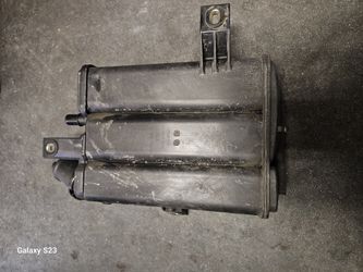 Mercedes Benz Fuel Canister