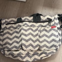 Baby Diaper Bag Large Messenger Brand Skip Hop