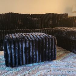 Brand New Seccional      3 Pcs 