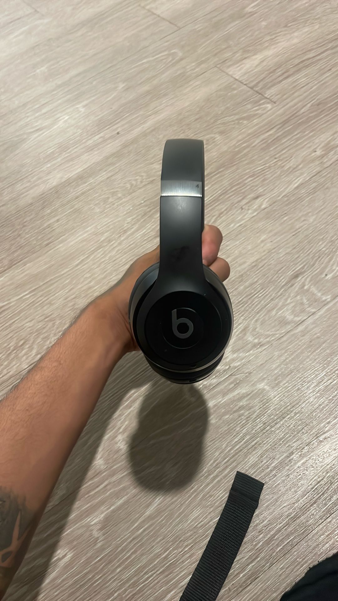 Beats Solo 4s