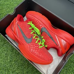 New Nike Kobe 6 “Grinch” Size 8.5M