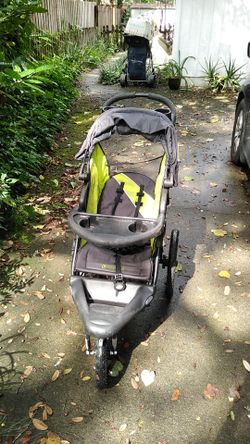 Baby trend jogger stroller