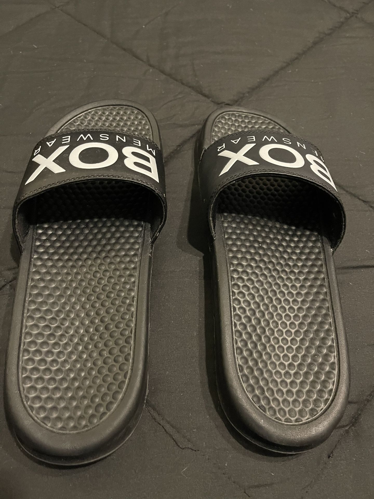 Box Menswear Sliders Size 9