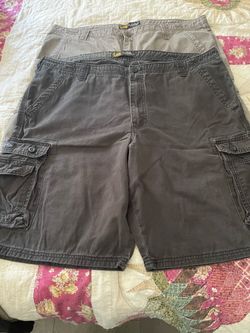 Lee cargo shorts size 42