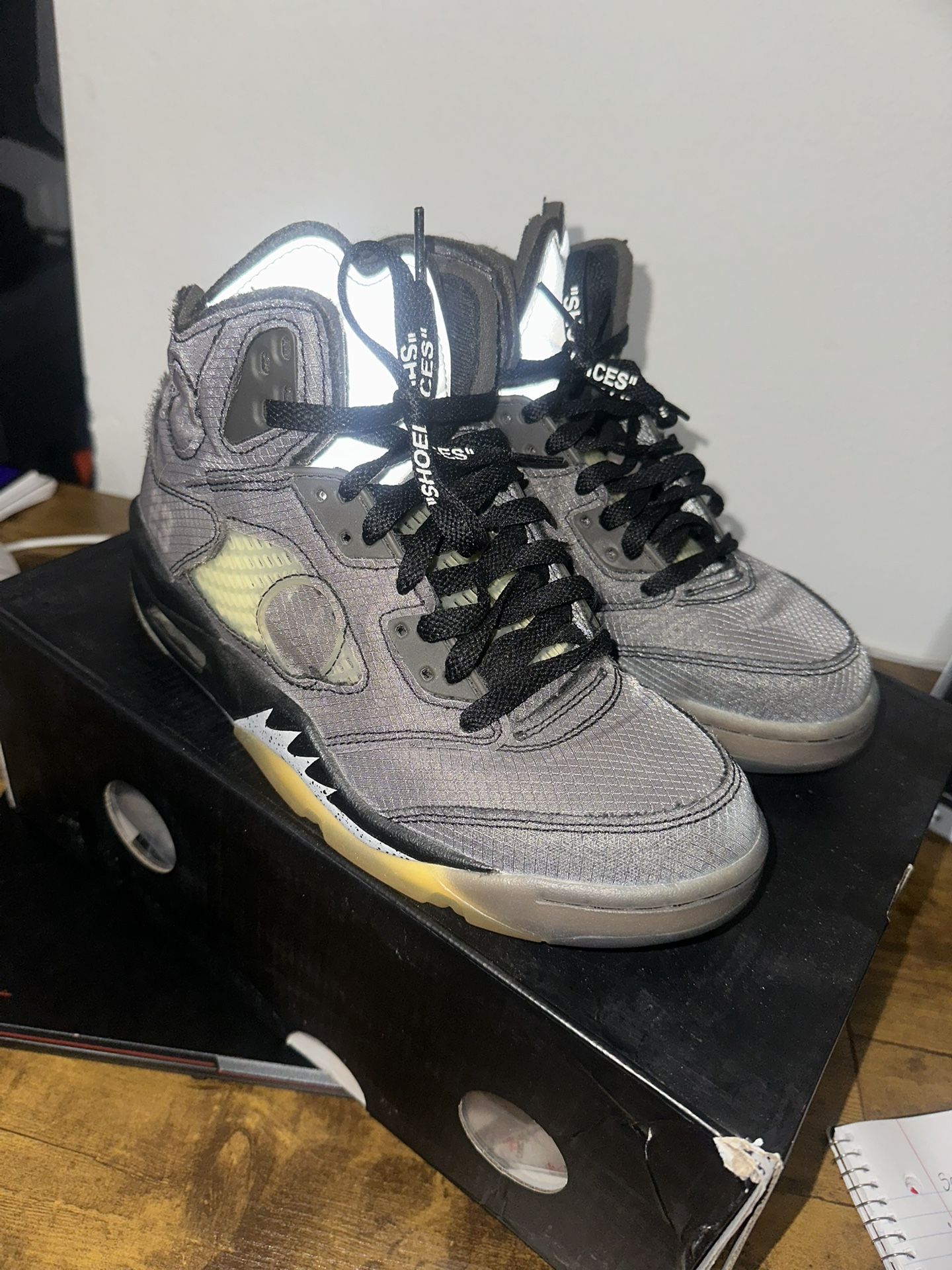 Off-white Jordan 5 Size 7 Mens