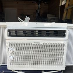 Toshiba 5000 BTU window AC air conditioner