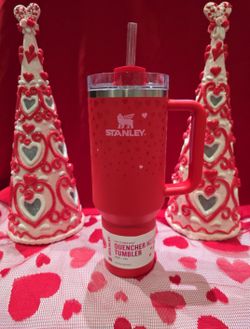 New 40oz Stanley 2025 RED Valentines Tumbler