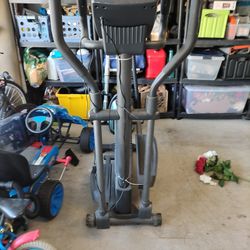 Elliptical Trainer 