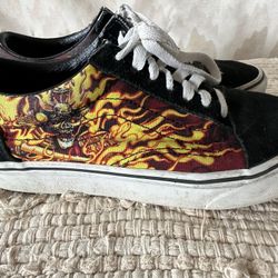 Vans Unisex Lace Up Old Skool Sneakers