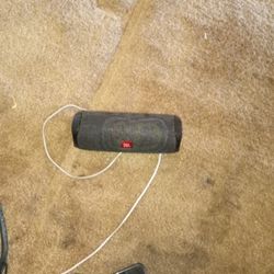 JBL Flip 5 Bluetooth Speaker 