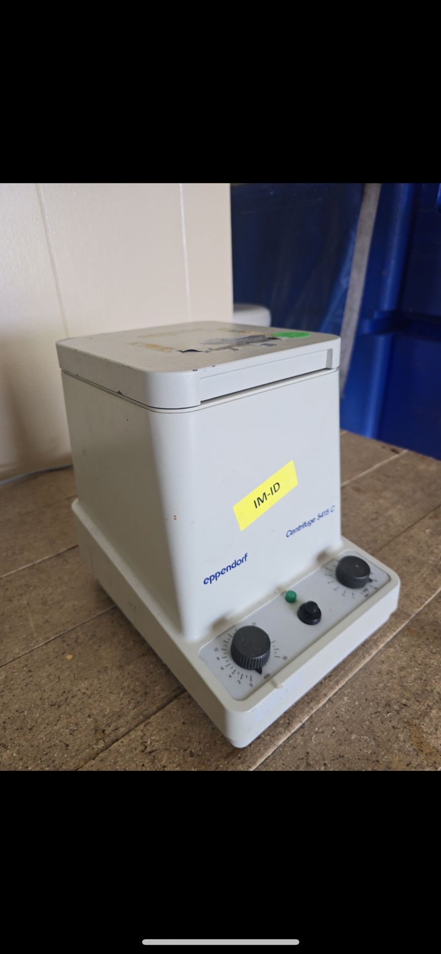 Eppendorf centrifuge 5415 C