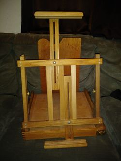 Easel