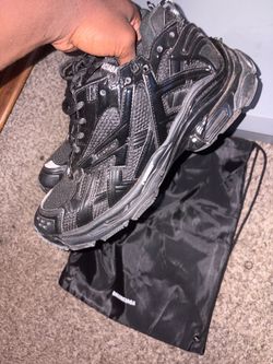 Balenciaga Runner Sneakers Black