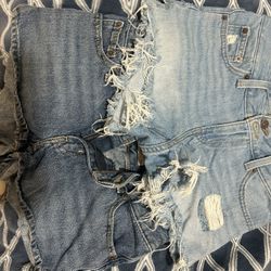 Levi shorts 