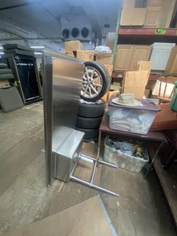 Stainless Steel Commercial Sinks