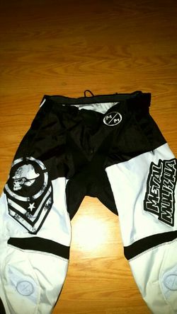 Metal Mulisha Motorcycle pants...size 32 mens..like new!
