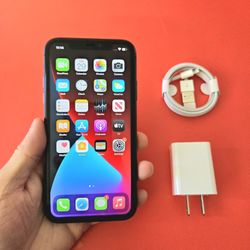 Apple iPhone 11 - UNLOCKED - Like New