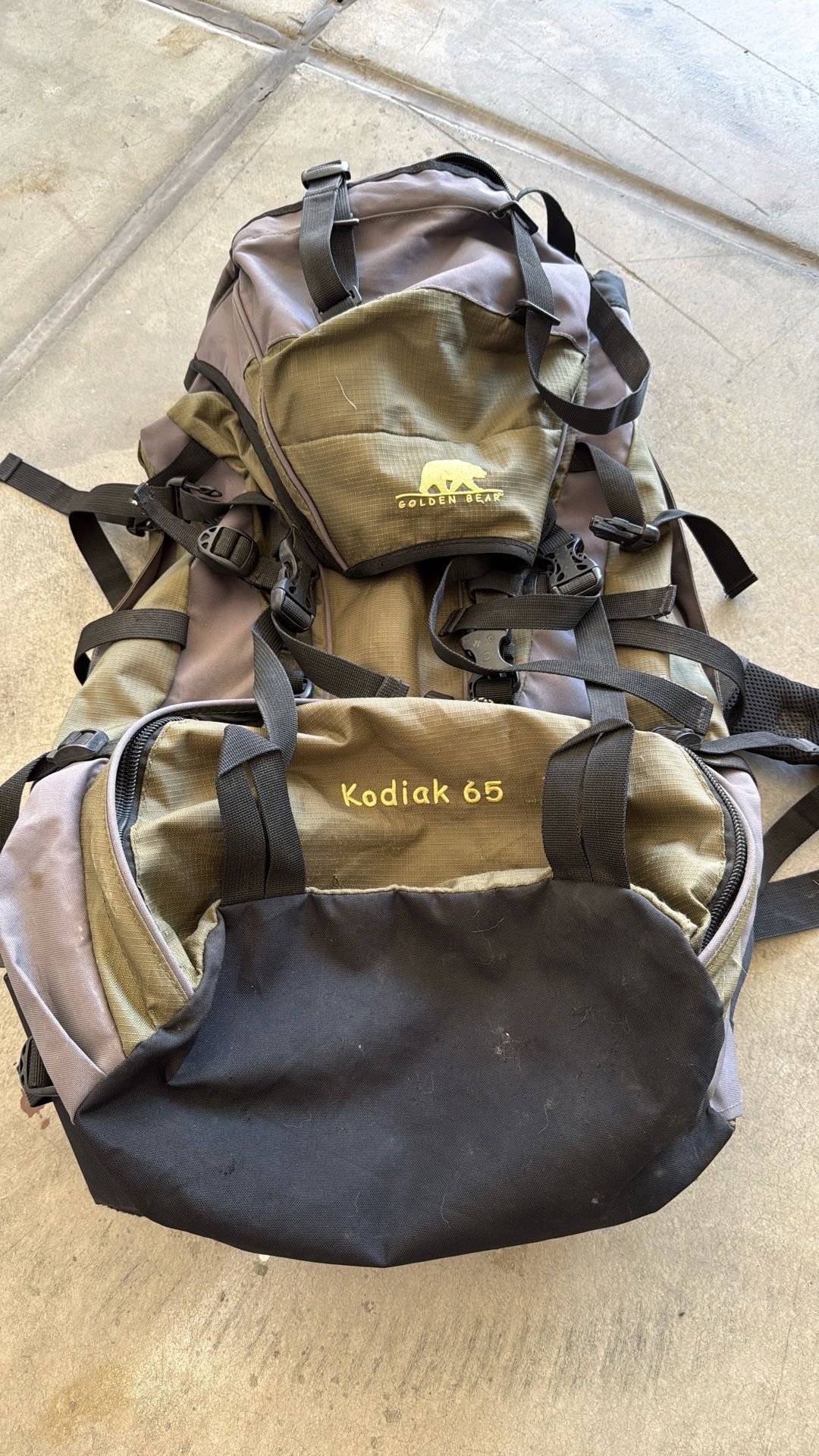 Golden Bear Kodiak 65 Multi Day Camp Pack