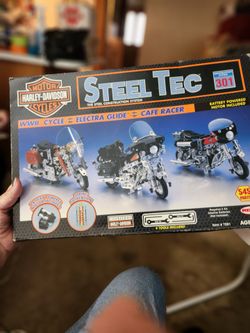 Vintage 1993 Remco Steel Tec Harley - Davidson  System 301 Construction Set  Few Pieces Missing