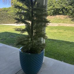 Set Of Two Faux Potted Plants 