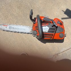 In Perfect Conditions Husquvarna Chainsaw Light Weight