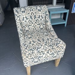 FREE CHAIR