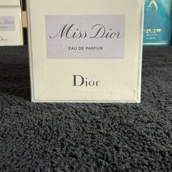 Miss Dior 100ml 🔥 Inspiración Premium – Fragancia Femenina Elegante y Sofisticada