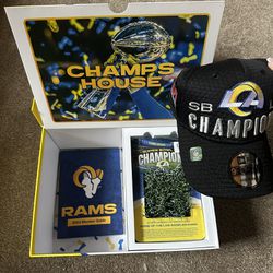 2022 Los Angeles Rams Season Ticket Holder Gift Box Super Bowl turf & cap NFL