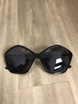 Black pentagonal women sunglasses #2