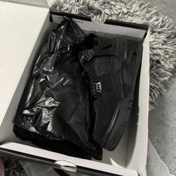 JORDAN 4 BLACK CAT 