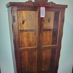 Gun/archery Cabinet