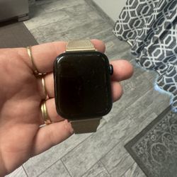 Apple Watch Series 6 