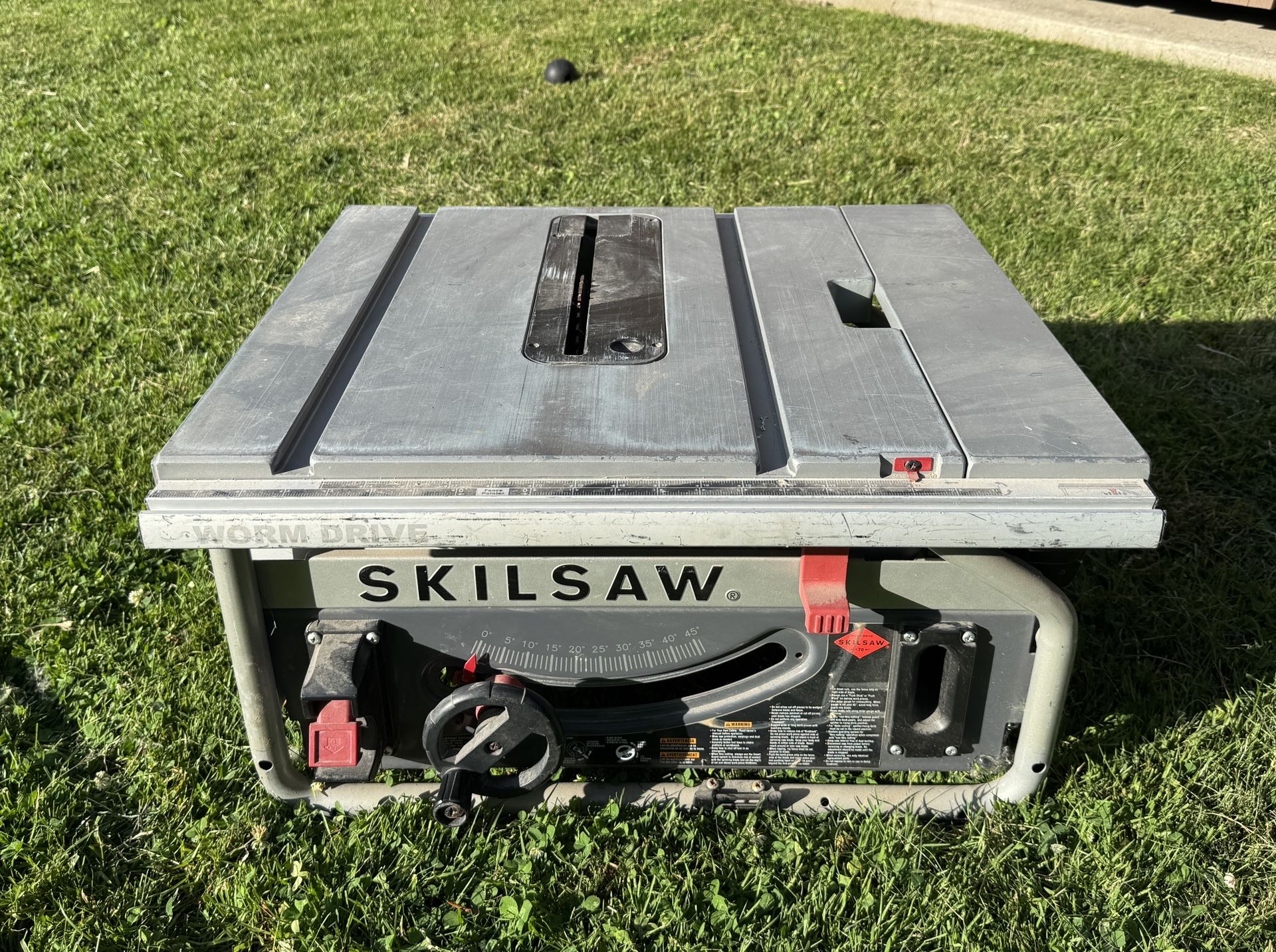 Skil Table Saw