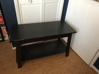 Black tables
