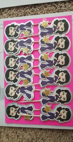 Selena Cupcake Decor