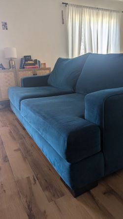 Great Accent Couch - Green/Teal $150