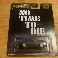 Hotwheels Aston Martin V8
