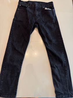 Levi’s pants