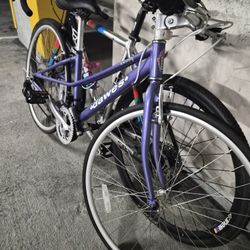 Women's ROAD BIKE $200 OBO 