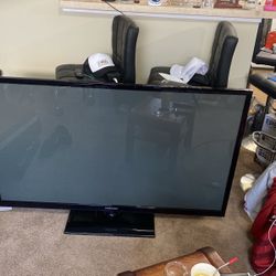 Samsung “60 Flatscreen  $200