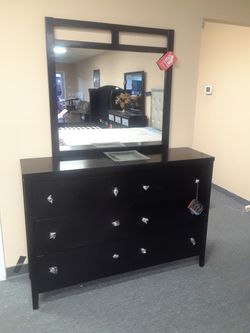 Dresser with mirror