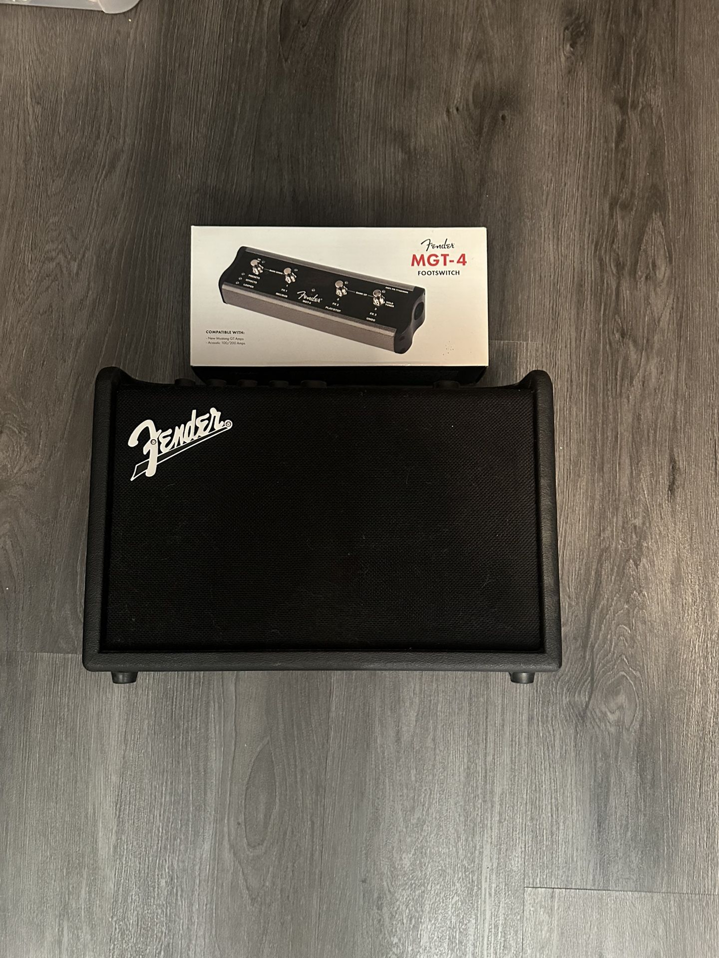 Fender Mustang GT 40 Guitar Amp /w Bonus