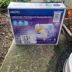 Sewing Machine Open Box