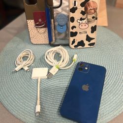 iPhone 12 – 64GB – Unlocked – Excellent Condition + Cases + Accessories