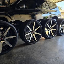 22" RIMS  WITH TIRES 
