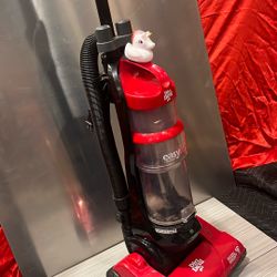Dirt Devil Easy-lite Bagless Upright 