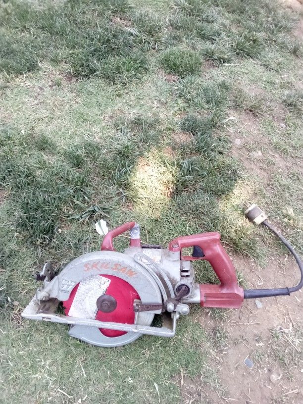 Skill Saw