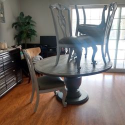 Dining Table 4 Chairs 