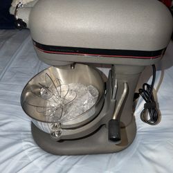 KitchenAid Professional 6 Stand Mixer With Attachments 